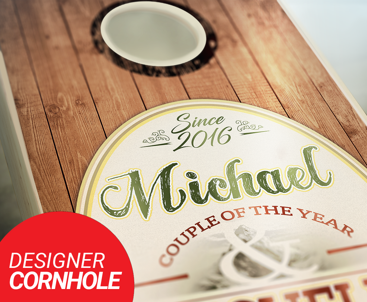 Customized Emblem Rustic Wedding Cornhole Set