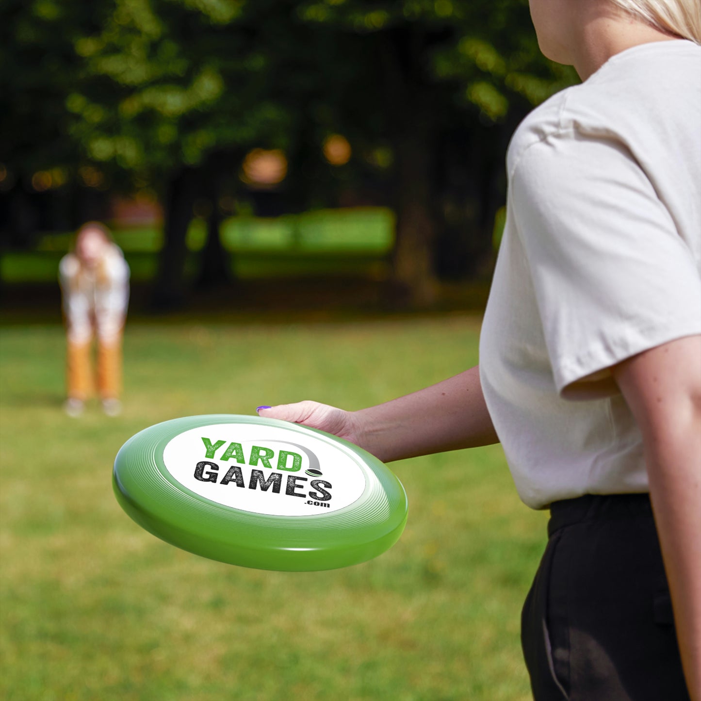 YardGames.com Wham-O Frisbee