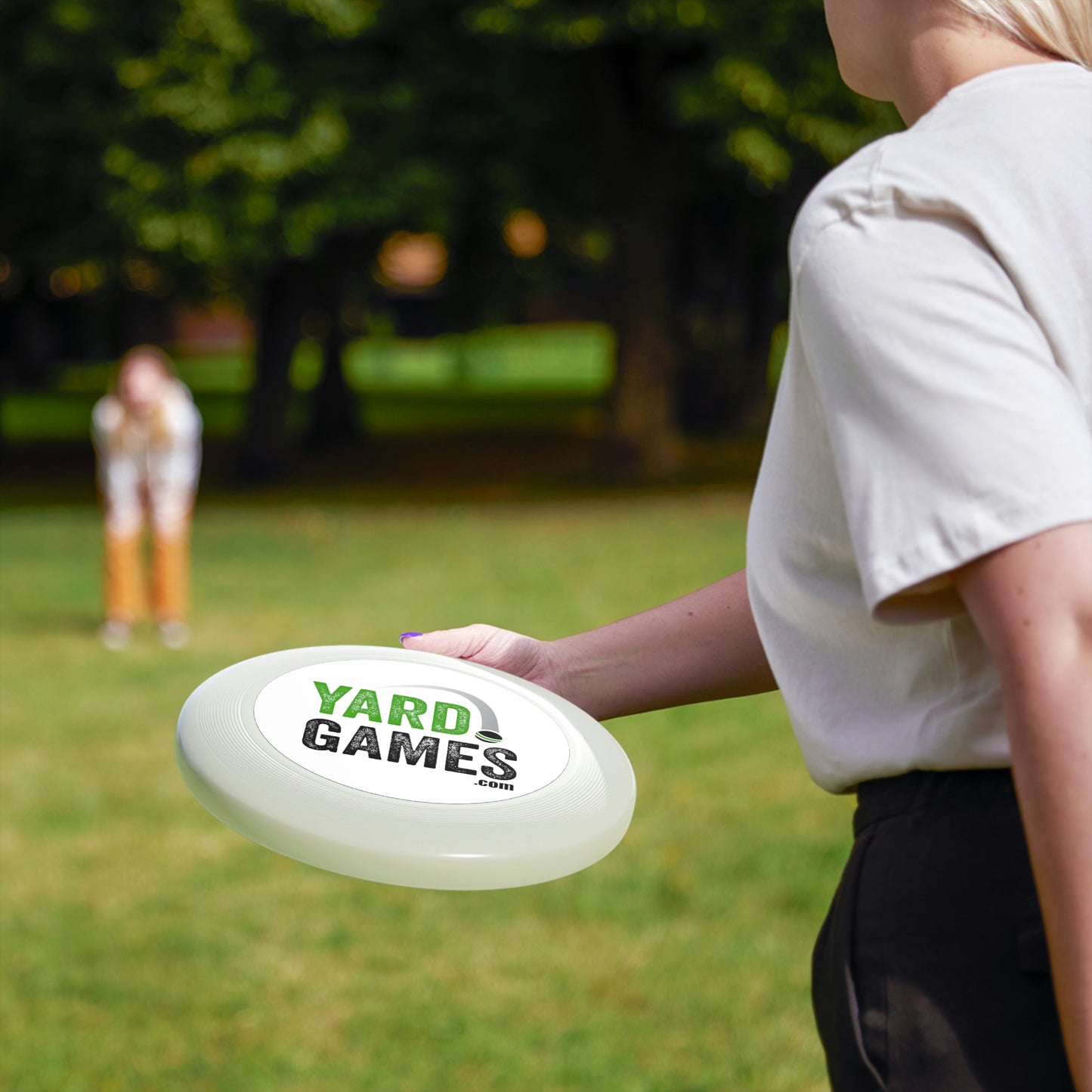 YardGames.com Wham-O Frisbee