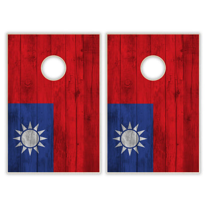 Taiwan Flag Tailgate Cornhole Set - Distressed Wood
